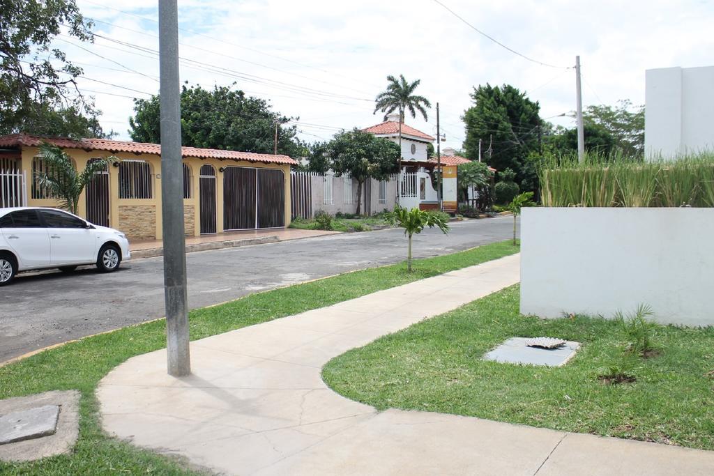 Hotel Aloha Managua Eksteriør bilde